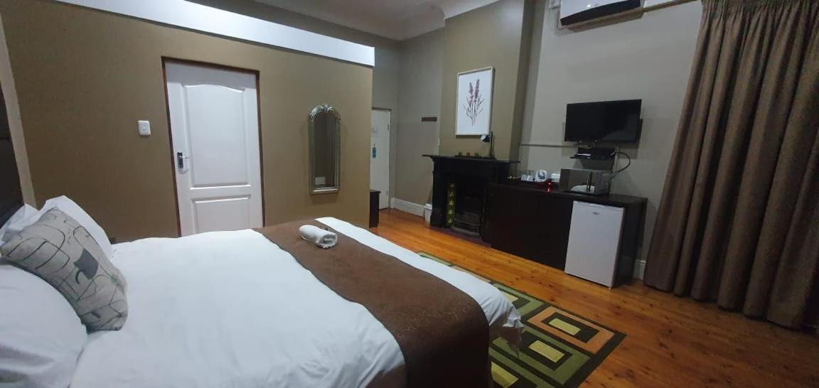 Hemmingways Bed & Breakfast King William's Town Exterior foto